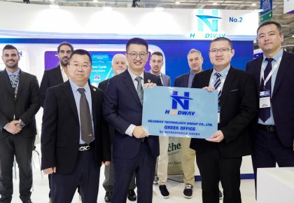 51漫画
希腊办事处揭牌！低碳航运全球化版图持续扩军